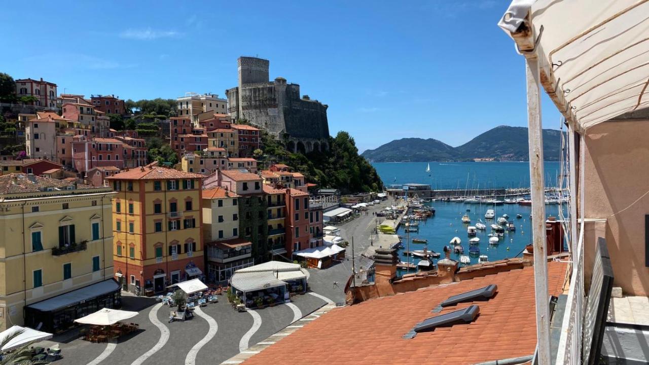 Square Views Apartment Lerici Exterior photo