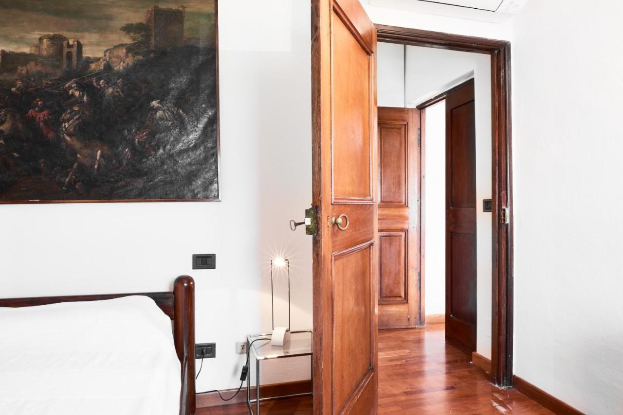 Square Views Apartment Lerici Exterior photo