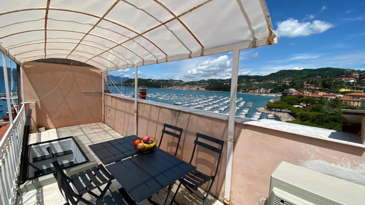 Square Views Apartment Lerici Exterior photo