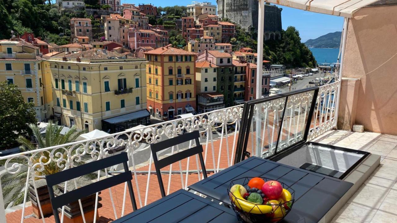 Square Views Apartment Lerici Exterior photo